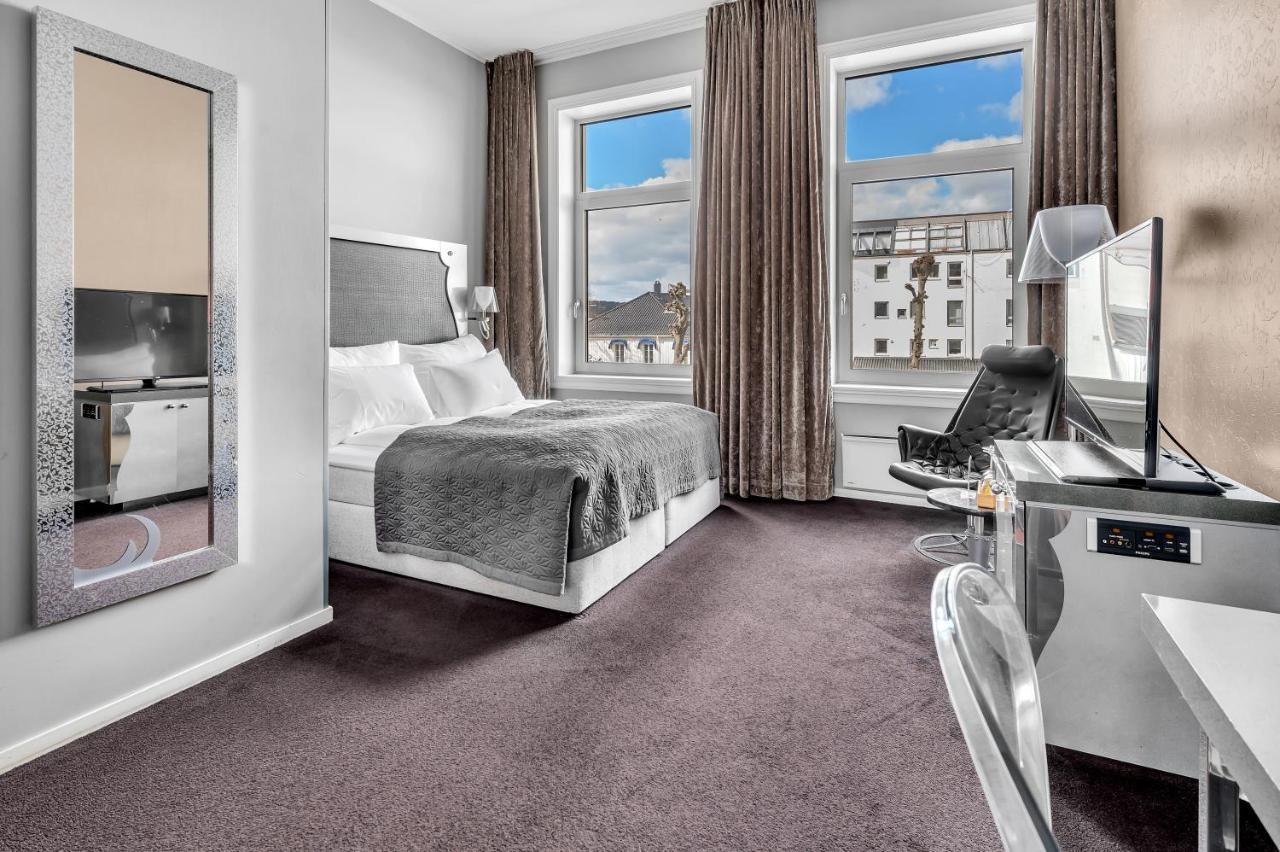 Clarion Hotel Ernst Кристиансан Екстериор снимка