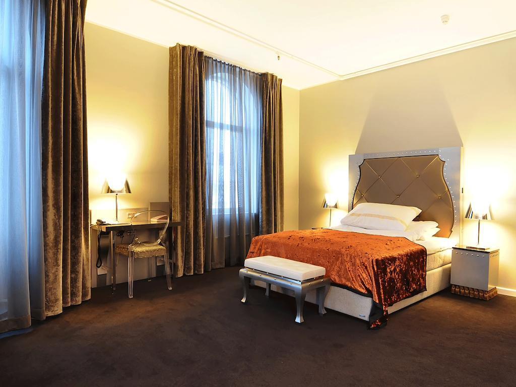 Clarion Hotel Ernst Кристиансан Екстериор снимка