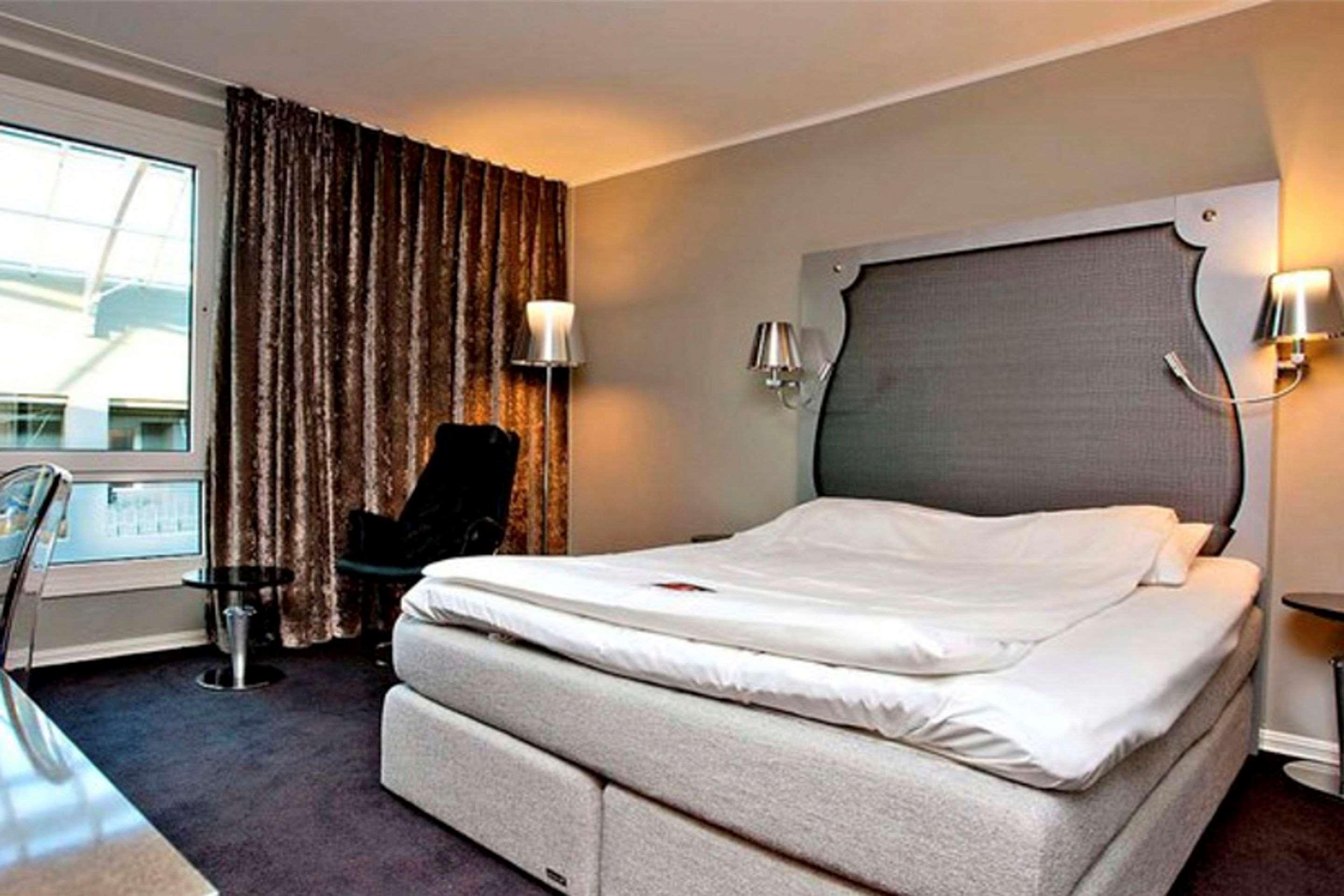 Clarion Hotel Ernst Кристиансан Екстериор снимка