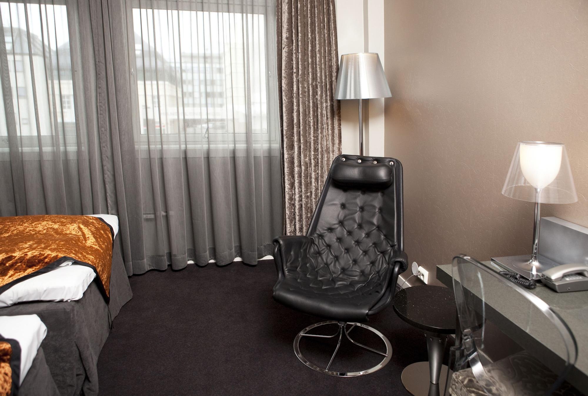 Clarion Hotel Ernst Кристиансан Екстериор снимка