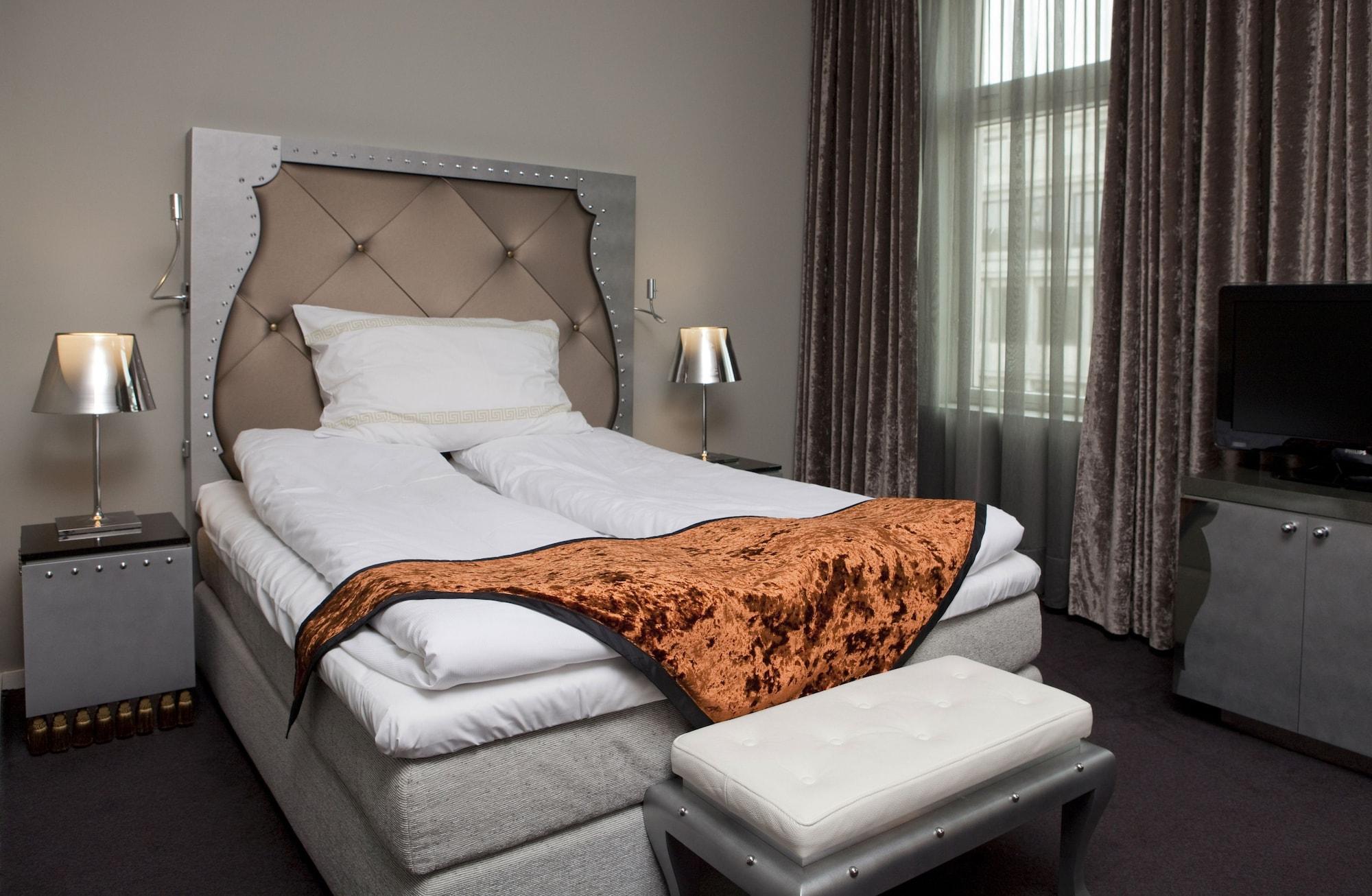 Clarion Hotel Ernst Кристиансан Екстериор снимка