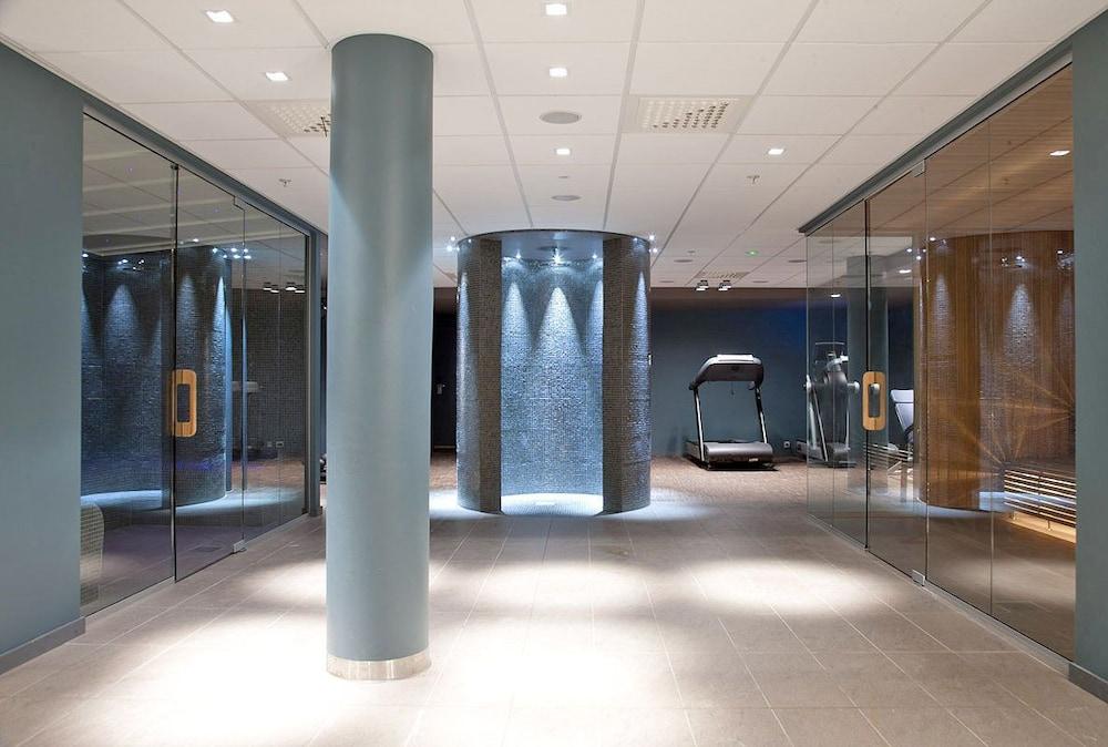 Clarion Hotel Ernst Кристиансан Екстериор снимка