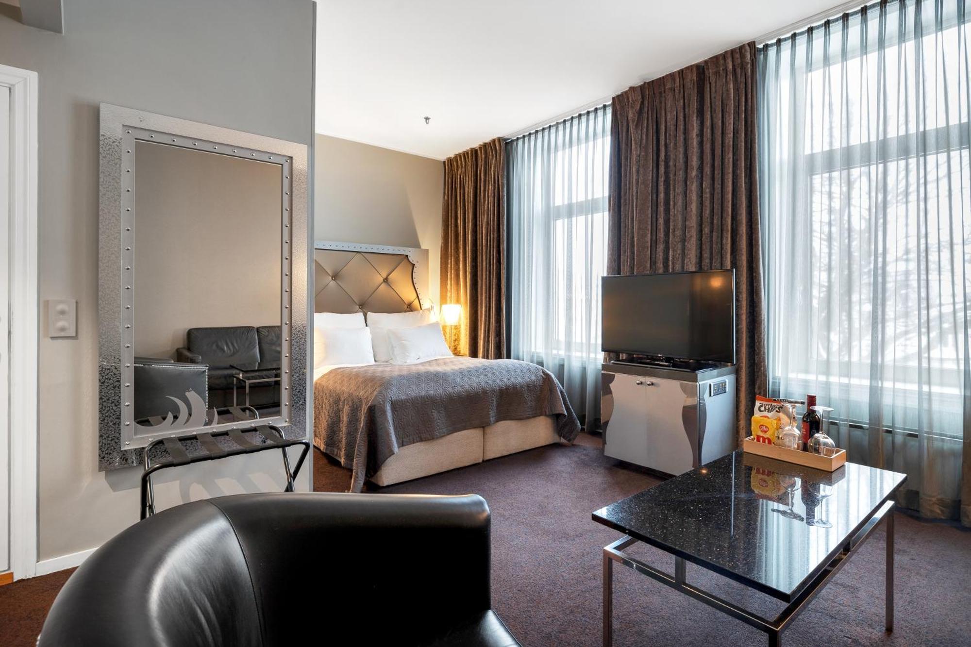 Clarion Hotel Ernst Кристиансан Екстериор снимка